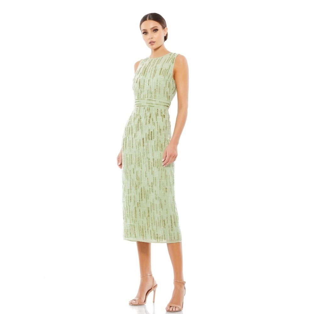 Mac Duggal Light Green Textured Midi Dress